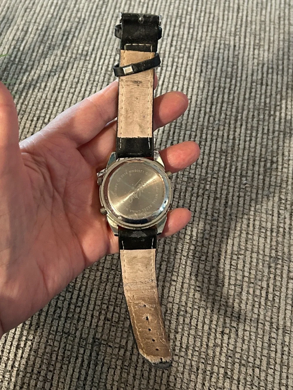 Massimo analog watch silver bezel black face black strap (with flaws)